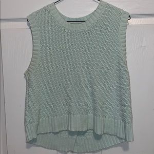Banana Republic Sleeveless sweater